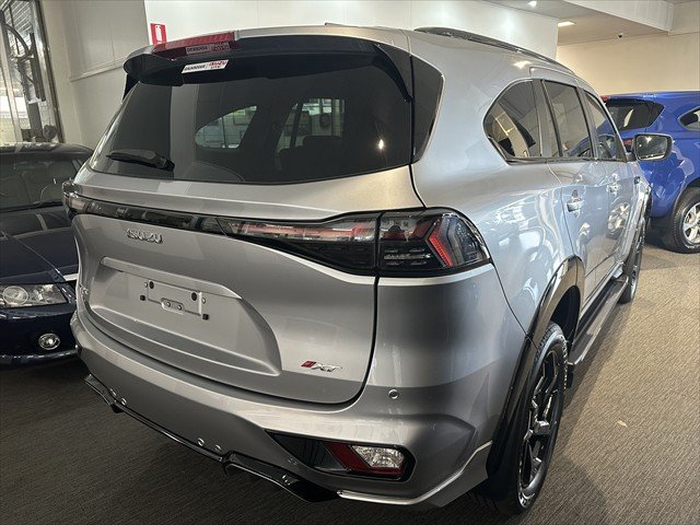 2026 ISUZU MU-X XT