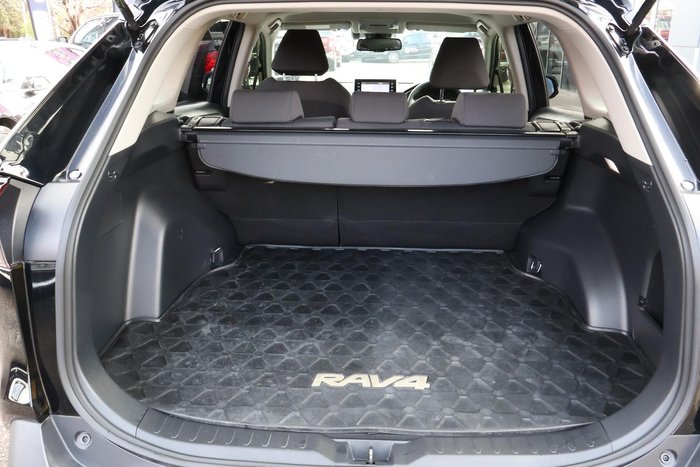 2022 Toyota RAV4 GXL