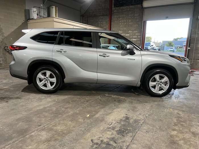 2024 Toyota Kluger GX