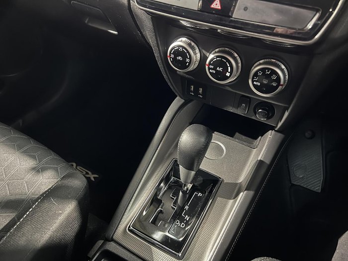 2020 Mitsubishi ASX ES