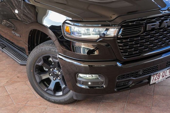2026 RAM 1500 Express Black Edition Hurricane SO