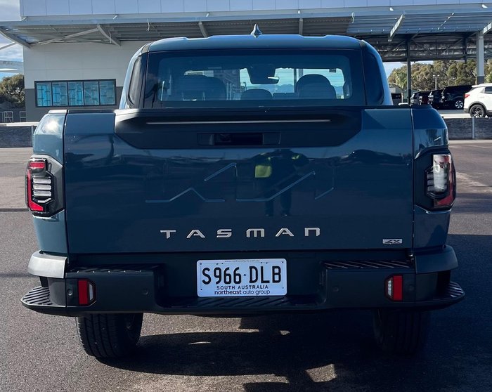 2025 Kia Tasman S