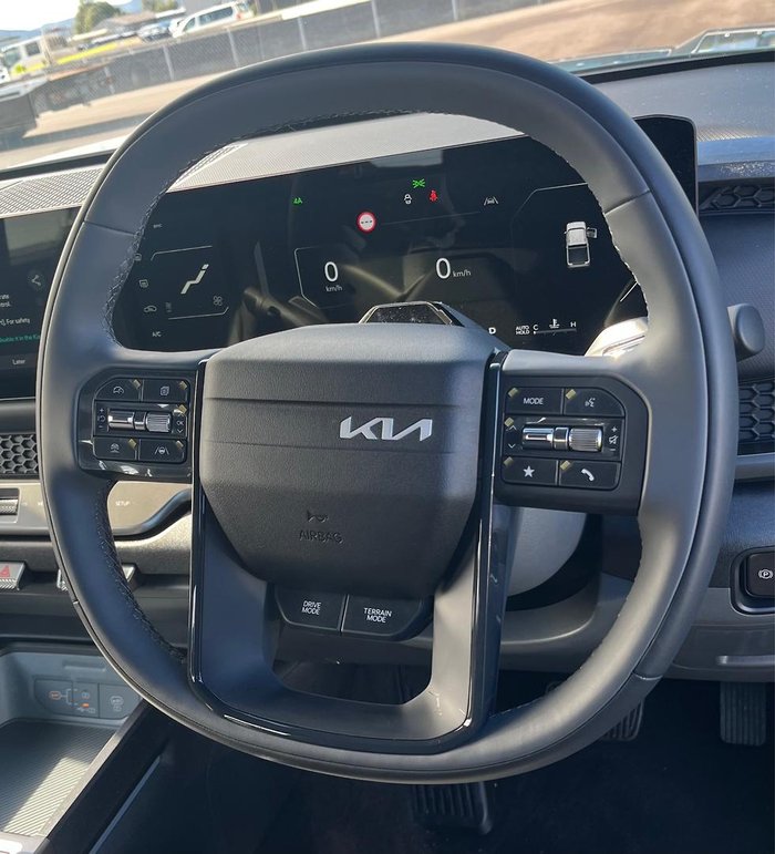 2025 Kia Tasman S