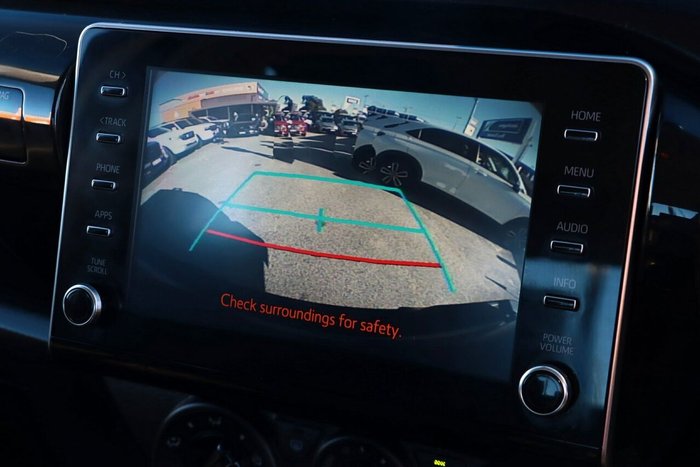 2020 Toyota Hilux SR