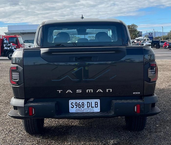 2025 Kia Tasman S