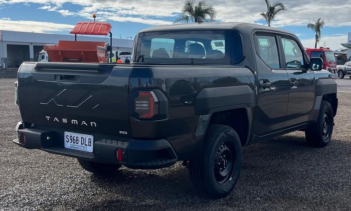 2025 Kia Tasman S