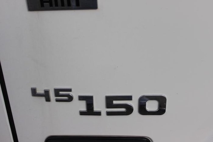 2023 Isuzu N Series NNR 45-150 Vanpack WHITE