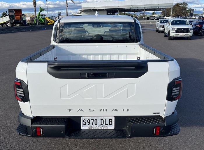 2025 Kia Tasman S