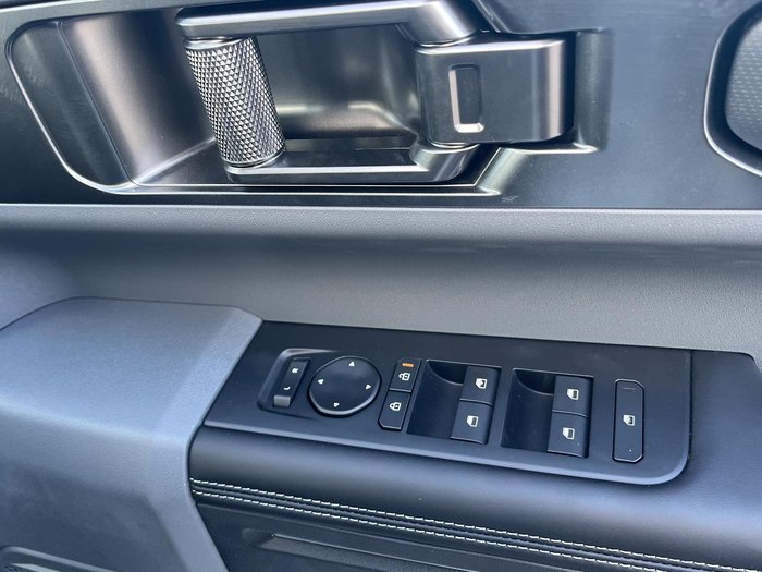 2025 Kia Tasman S
