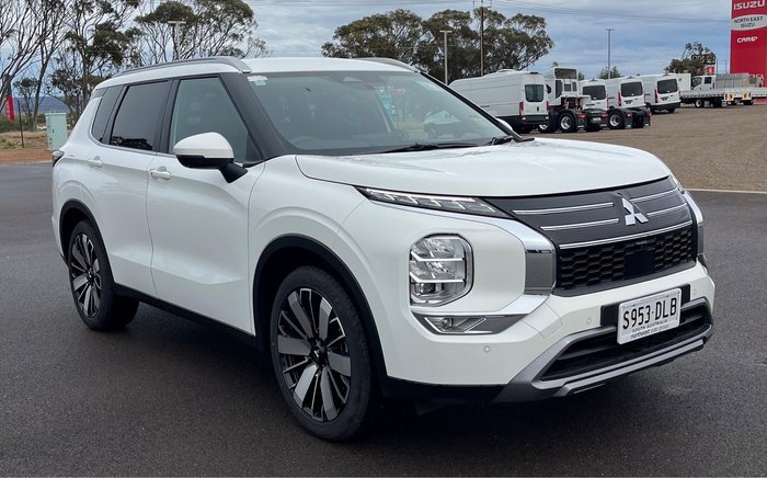 2025 Mitsubishi Outlander