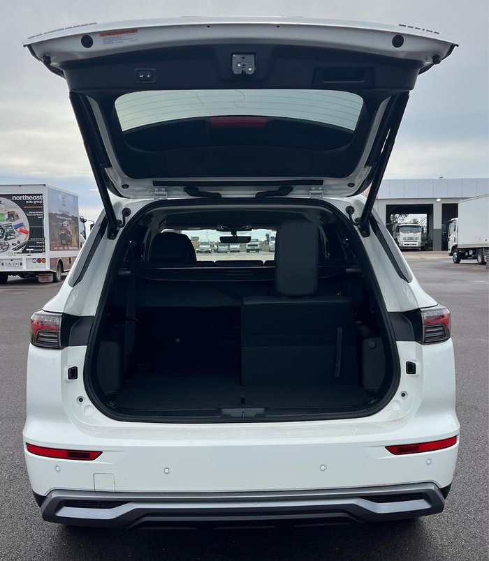 2025 Mitsubishi Outlander Aspire