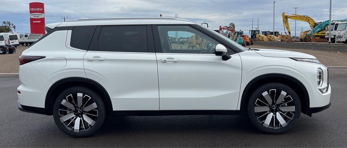 2025 Mitsubishi Outlander Aspire