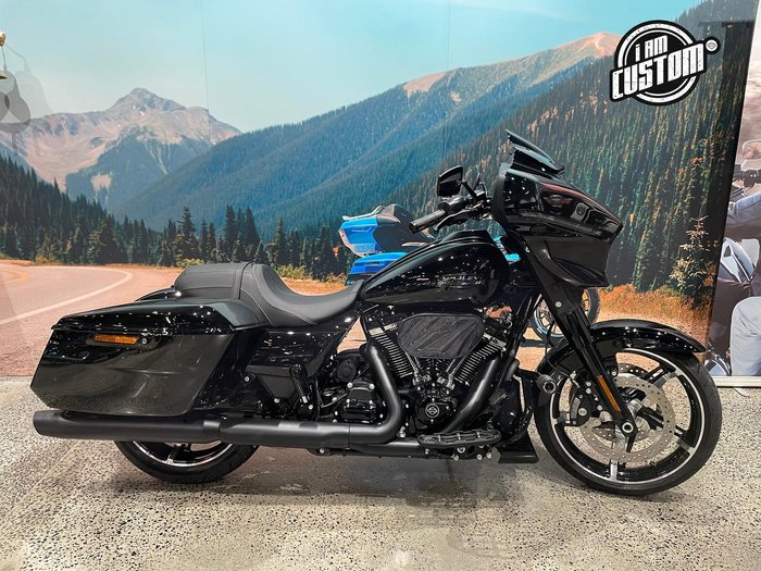 Harley-Davidson Street Glide 117 (FLHX) Touring