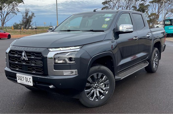 2025 Mitsubishi Triton GLS