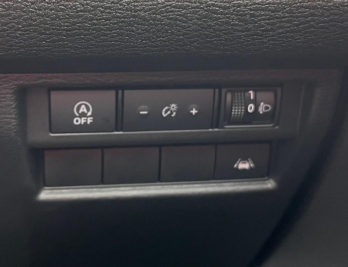 2025 Mitsubishi Triton GLS