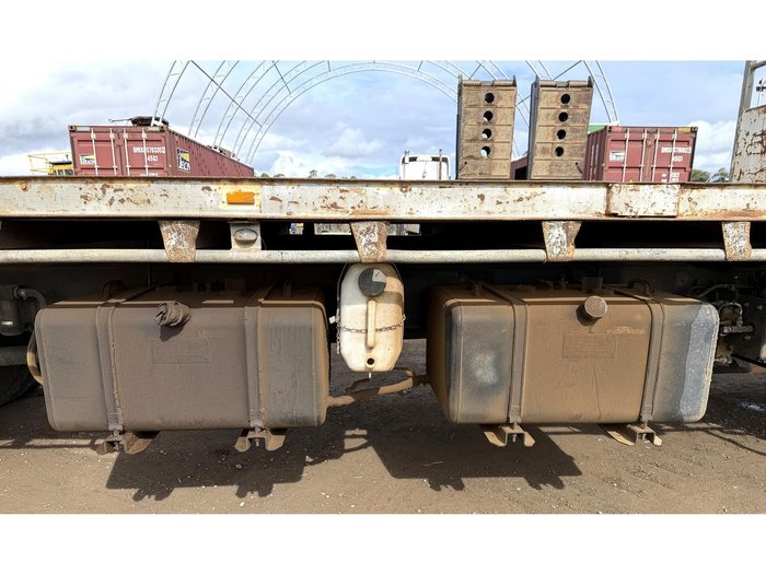 2000 Hino Ff1j