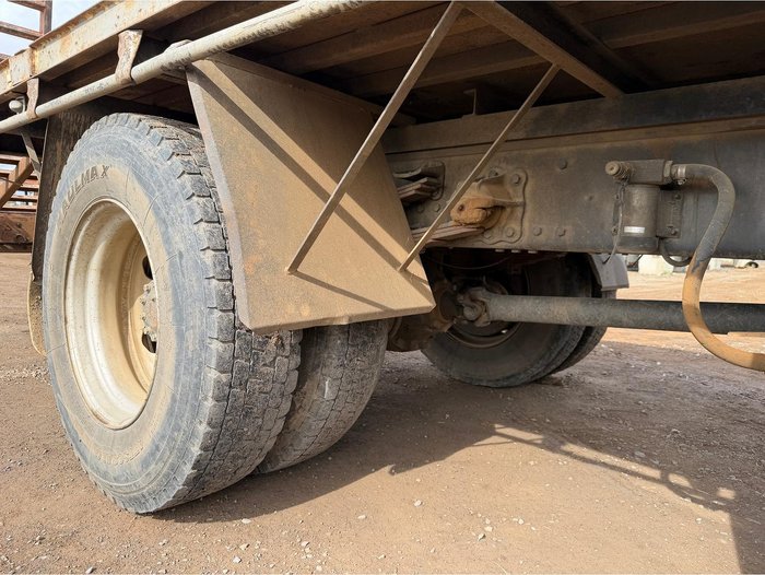 2000 Hino Ff1j