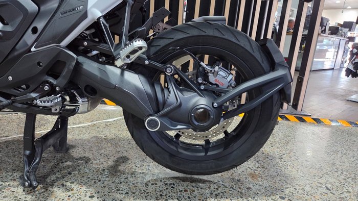 2026 BMW Motorrad R 1300 GS RACINGBLUE METALLIC