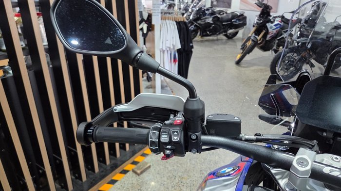 2026 BMW Motorrad R 1300 GS RACINGBLUE METALLIC
