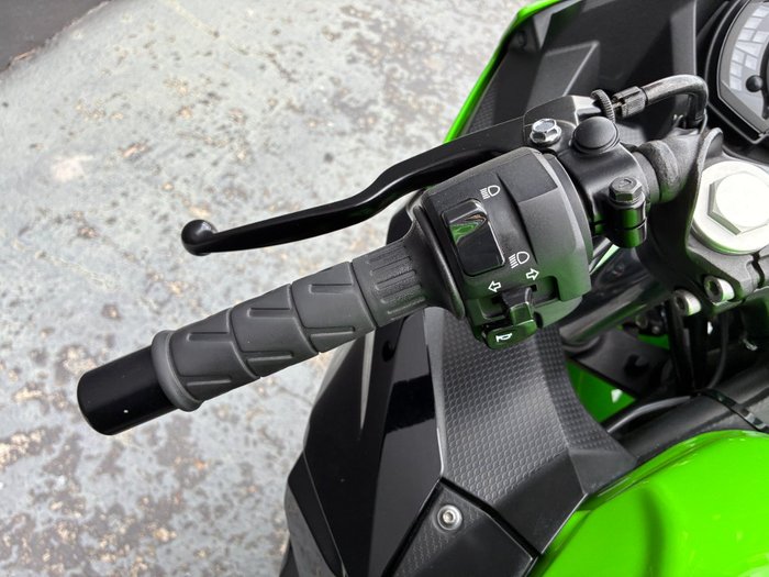 2023 Kawasaki NINJA 400 GREEN