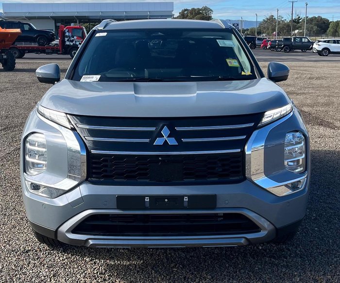 2025 Mitsubishi Outlander Aspire