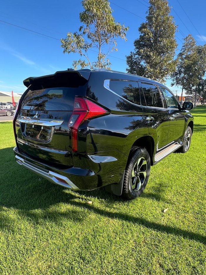 2024 Mitsubishi Pajero Sport Exceed