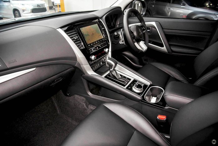 2024 Mitsubishi Pajero Sport Exceed QG MY25 4X4 Dual Range Black Mica
