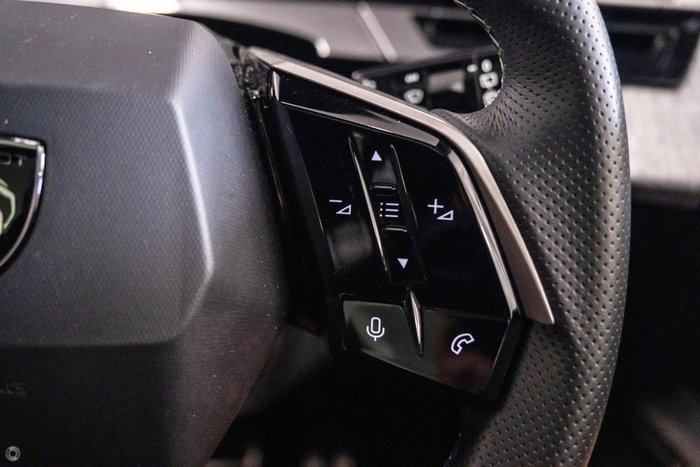 2025 Peugeot 5008 GT Premium Hybrid