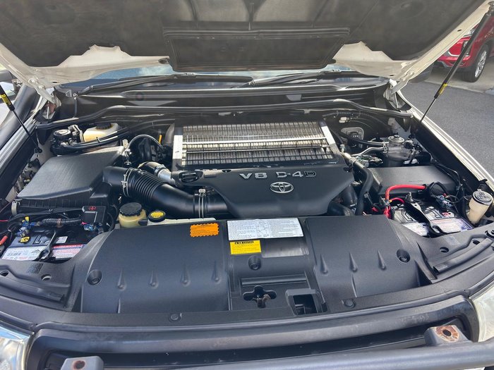 2013 Toyota Landcruiser GX
