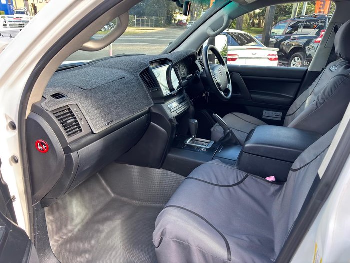 2013 Toyota Landcruiser GX