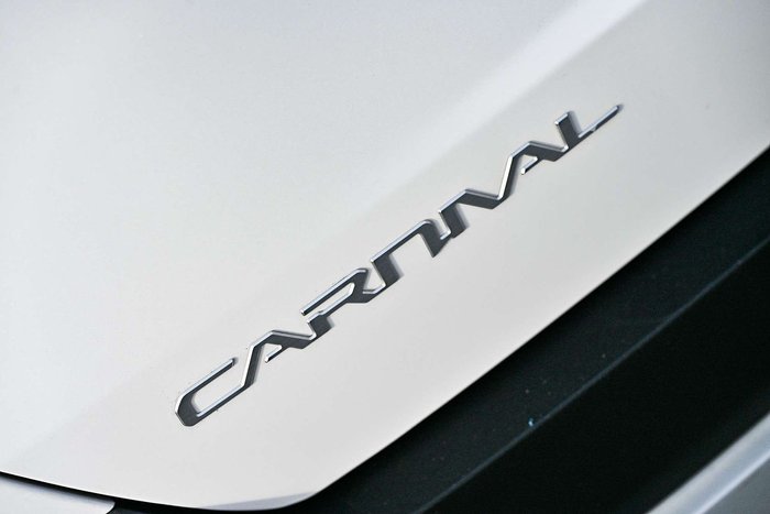 2024 Kia Carnival S