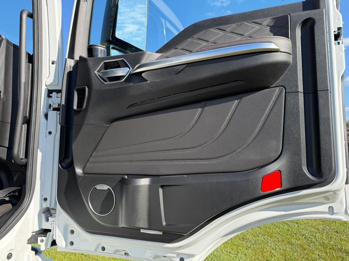 2026 Sitrak G5s