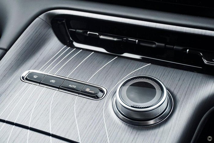 2026 Geely Starray EM-i Inspire Extended Range