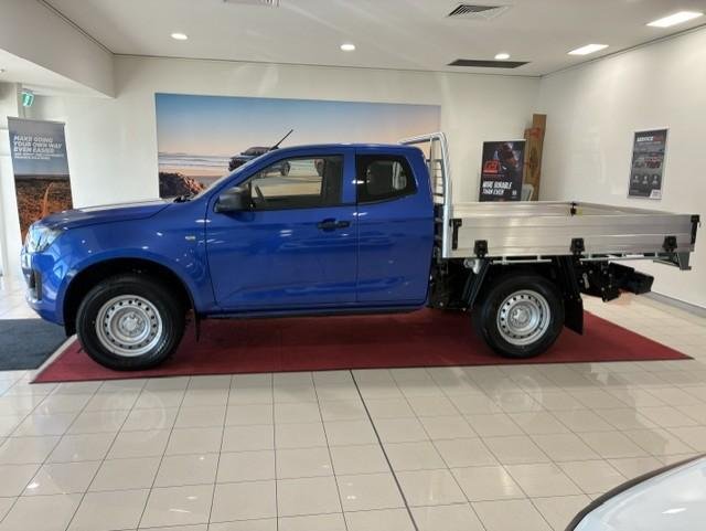 2025 Isuzu D-MAX SX