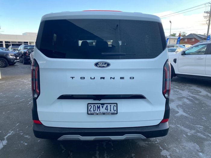 2024 Ford Tourneo Active