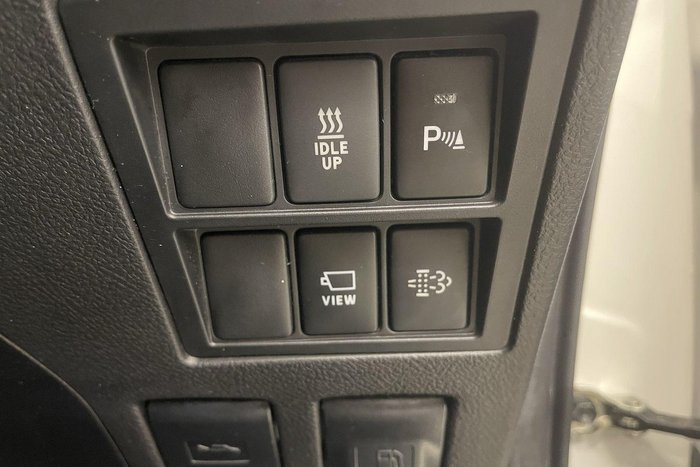 2021 Toyota Hilux Rogue GUN126R 4X4 Dual Range White