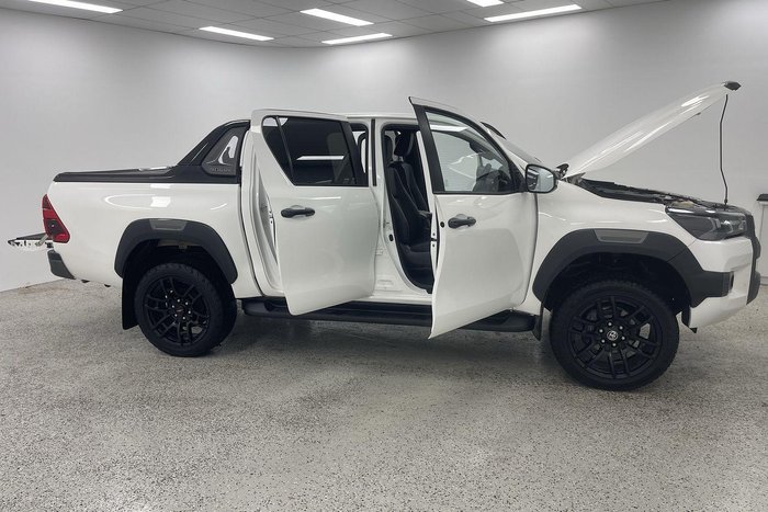 2021 Toyota Hilux Rogue GUN126R 4X4 Dual Range White