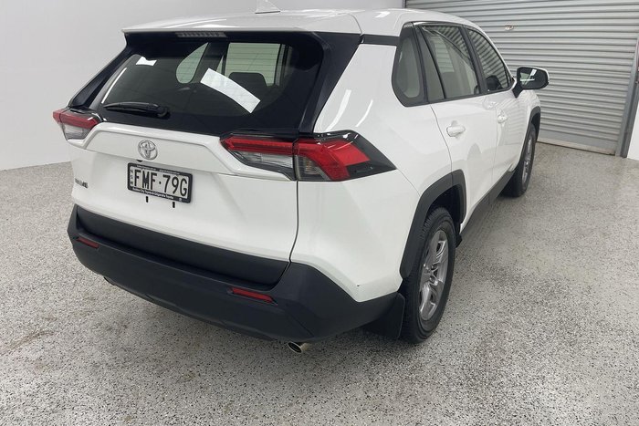 2022 Toyota RAV4 GX MXAA52R Glacier White