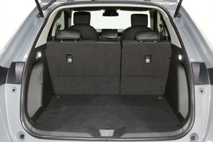 2025 Honda HR-V e:HEV X