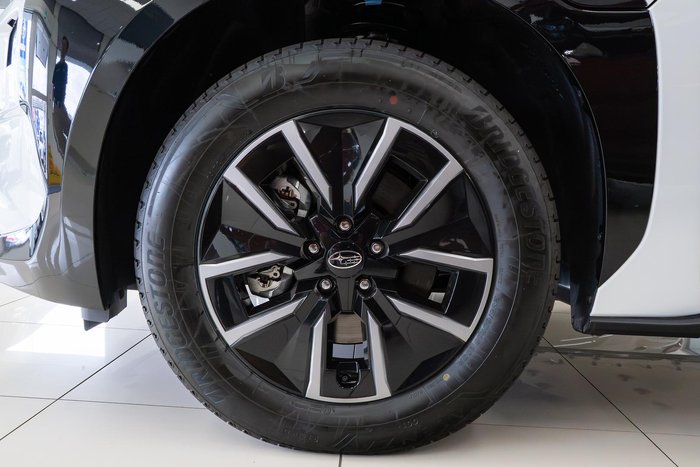 2025 Subaru Solterra AWD