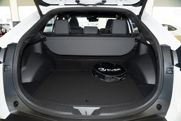 2025 Subaru Solterra AWD