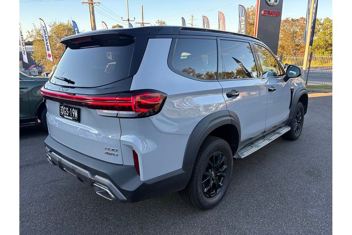 2025 LDV D90 Executive