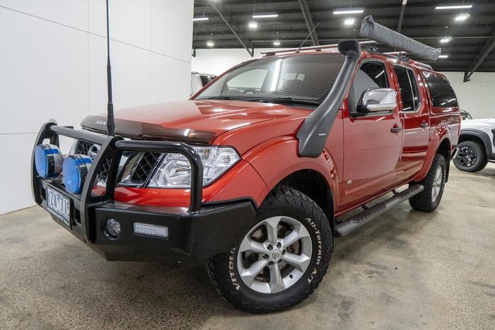 2012 Nissan Navara ST-X