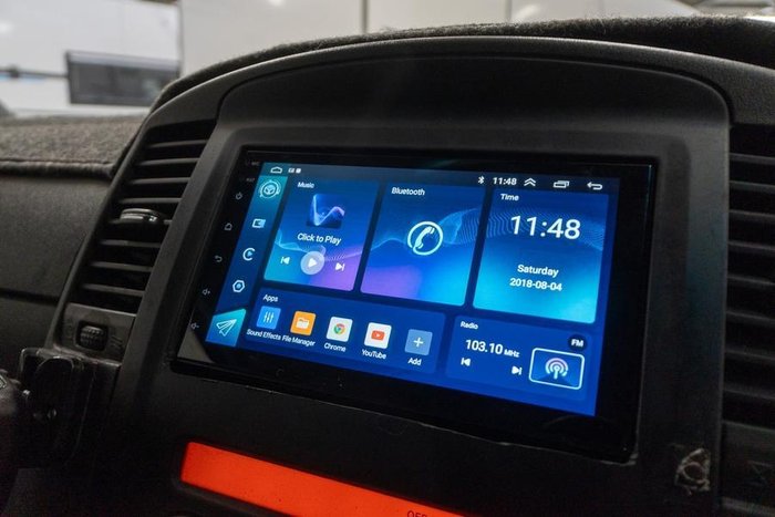 2012 Nissan Navara ST-X