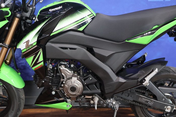 2017 Kawasaki Z125 PRO Green