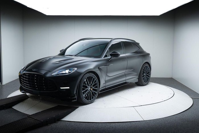 2024 Aston Martin DBX 707