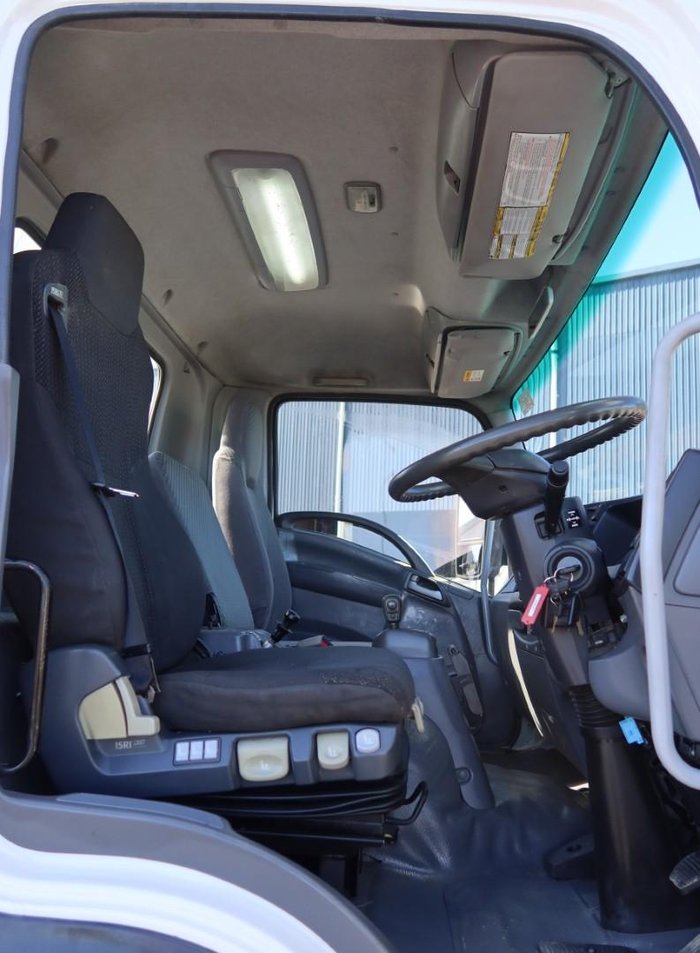2014 Isuzu F Series FRR 500