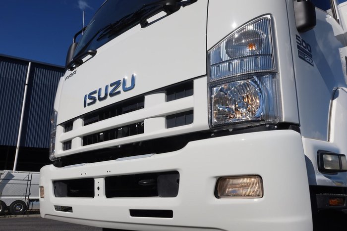 2014 Isuzu F Series FRR 500