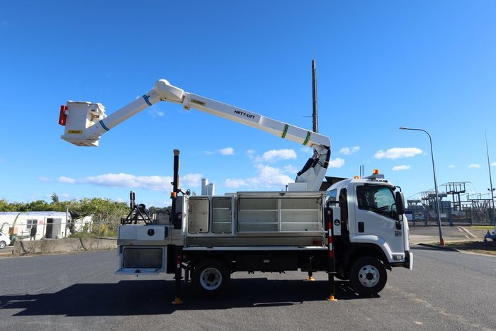 2014 Isuzu F Series FRR 500