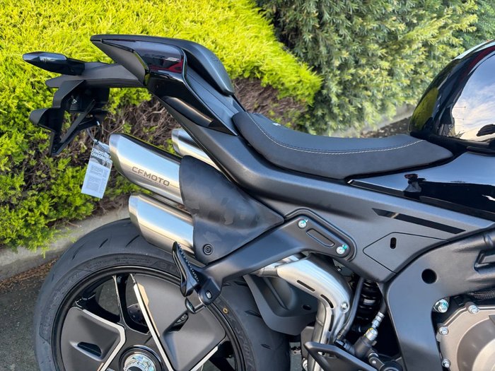 2026 CFMOTO 2026 Cf Moto 750CC 750SR-S